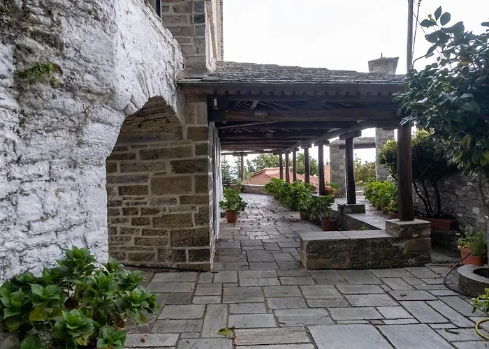 Aparthotel Archontiko Michael Pelion 4*